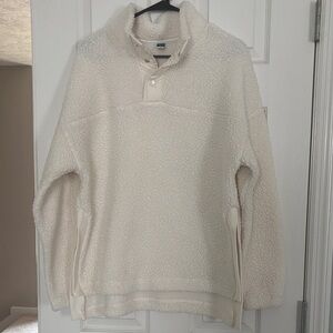 Women’s Cream Sherpa Pullover